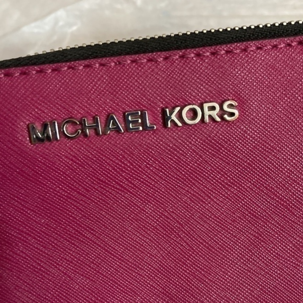 Michael kors pink black color block zipper clutch wallet - Picture 7 of 8